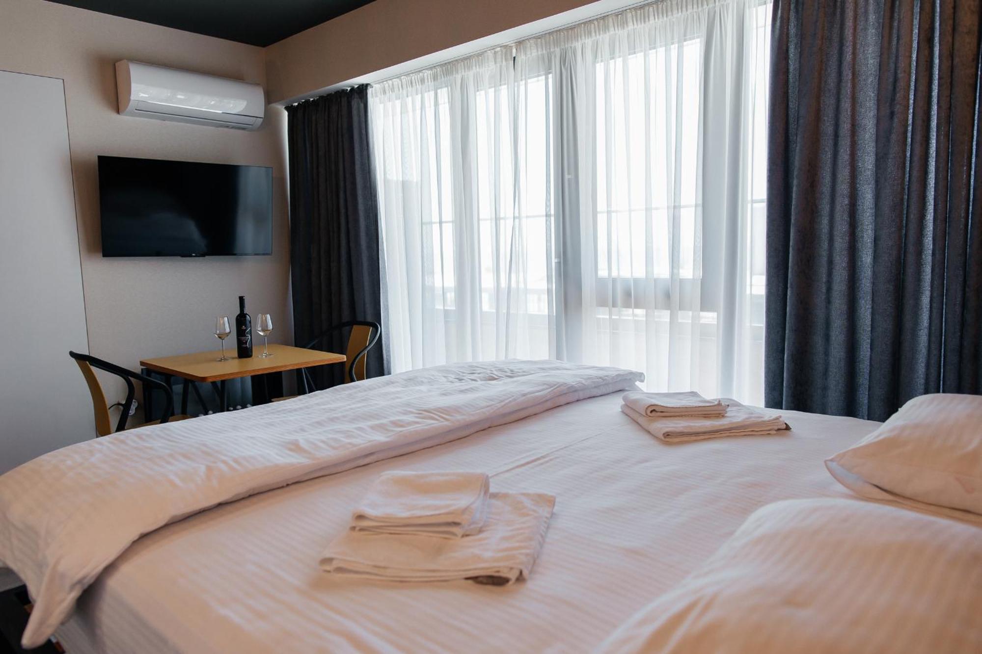 The Spot Apartments - Orbi Beach Tower Batumi Kültér fotó