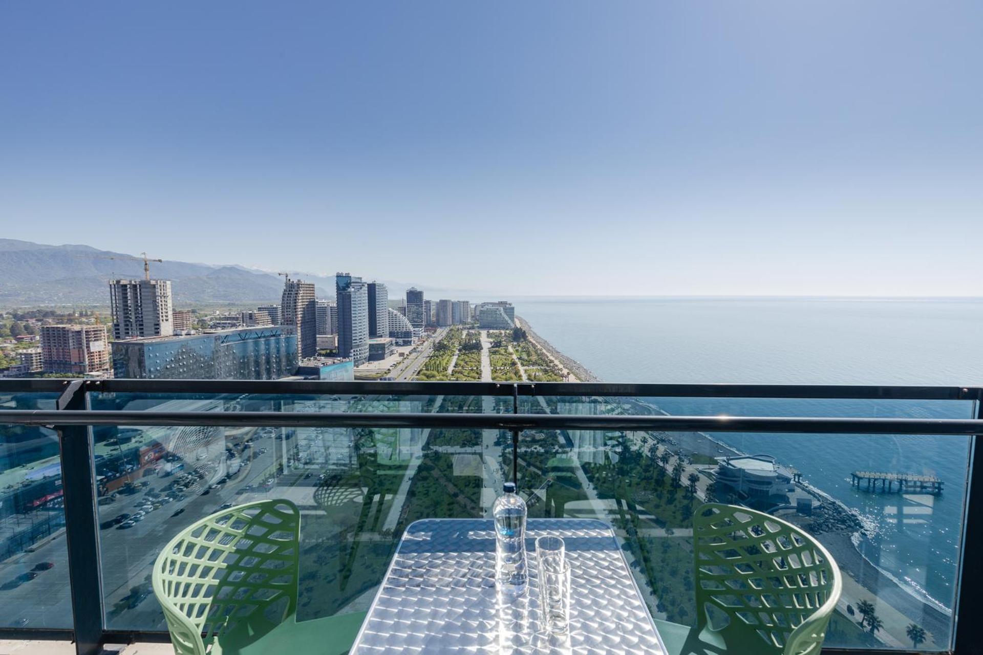 The Spot Apartments - Orbi Beach Tower Batumi Kültér fotó